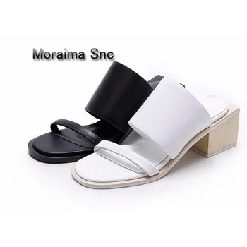 Moraima Snc/маркови дамски улични чехли; летни модни бели черни обувки-джапанки; дамски сандали на средно обувки с кръгло бомбе; pantuflas