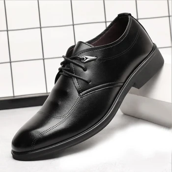 Бизнес кожени обувки; Сезон пролет-лято; мъжки обувки дантела; Нов стил; Дишаща ежедневни мъжки официалната мода обувки в британски стил